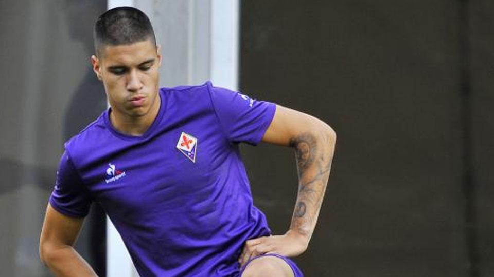 Klub Serie A, Fiorentina berhasil mendatangkan pemain keturunan Indonesia-Belanda, Kevin Diks yang merupakan marga dari Maluka (Bakarbessy). Copyright: INTERNET
