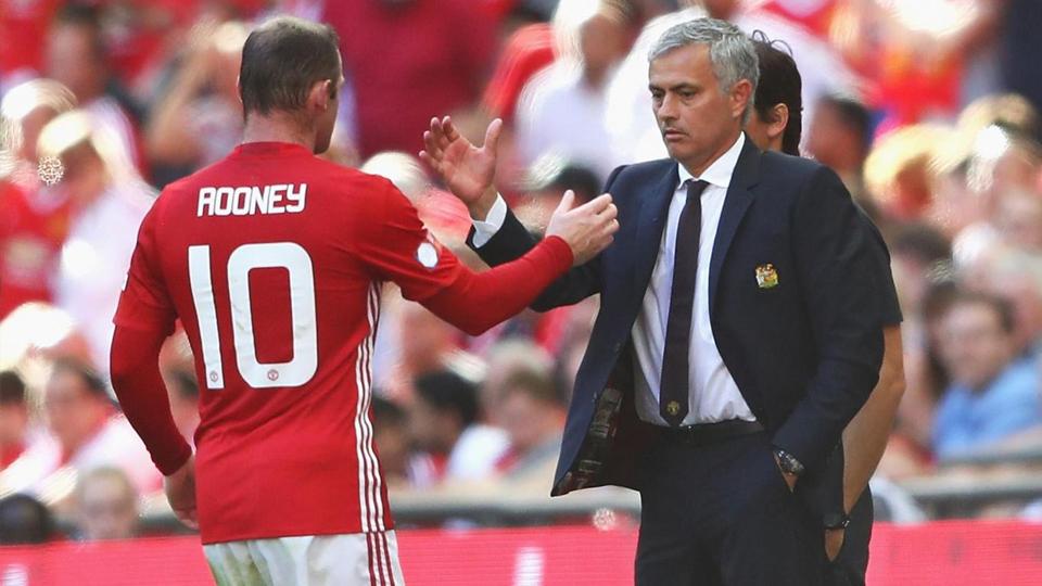 Wayne Rooney dan Jose Mourinho Copyright: Internet