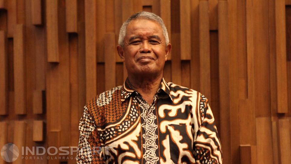 Mantan Ketua Umum PSSI periode 2011-2015, Djohar Arifin Husin, mendukung penuh proses naturalisasi pemain keturunan Indonesia-Belanda, Shayne Pattynama