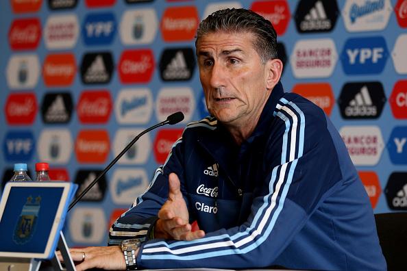 Pelatih timnas Argentina, Edgargo Bauza. Copyright: Internet