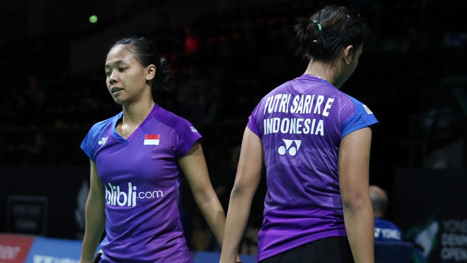 Della Destiara Haris/Rosyita Eka Putri Sari saat kalah dari kakak beradik asal Bulgaria, Gabriela Stoeva/Stefani Stoeva, dengan skor 13-21, 21-12 dan 19-21 di babak pertama Denmark Open 2016.