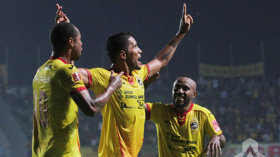 Selebrasi pemain Sriwijaya FC. Copyright: INTERNET