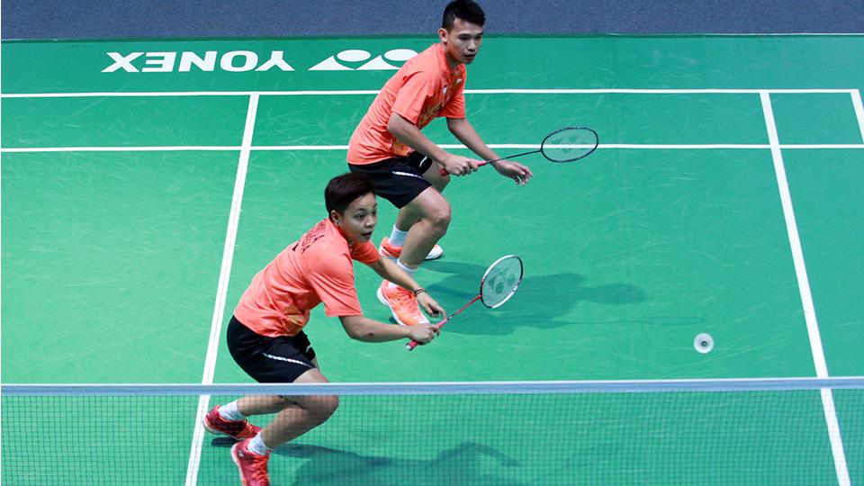 Aksi Rinov Rivaldy/Apriani Rahayu saat berhadapan dengan Chen Min Sin/Hu Ling Fang. - INDOSPORT