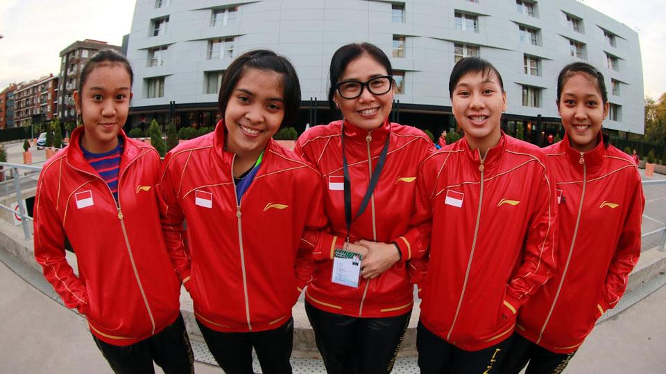 Tim tunggal putri World Junior Championship, Aurum, Gregoria, Sarwendah, Gabriela, dan Desandha. Copyright: PBSI