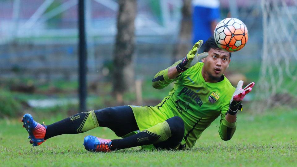 Kiper Persib Bandung, Muhammad Natshir Fadhil Mahbuby Copyright: INTERNET