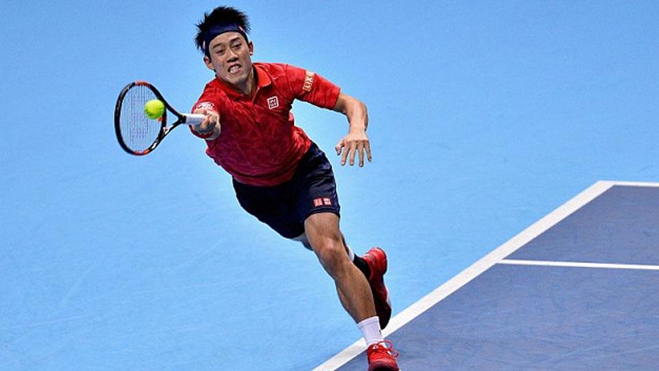 Kei Nishikori saat melawan Novak Djokovic. Copyright: INTERNET