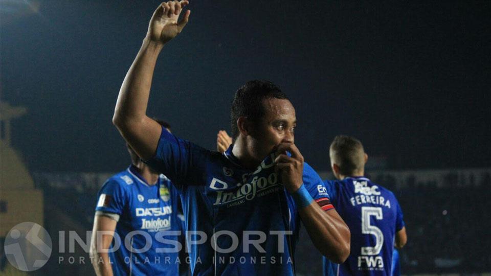 Atep, kapten Persib Bandung. Copyright: Ginanjar/INDOSPORT