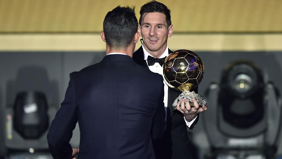 Cristiano Ronaldo dan Lionel Messi di perhelatan Ballon d