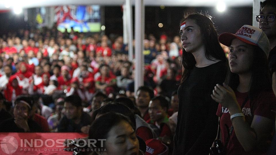 Suasana Nobar di Kemenpora Copyright: Herry Ibrahim/INDOSPORT