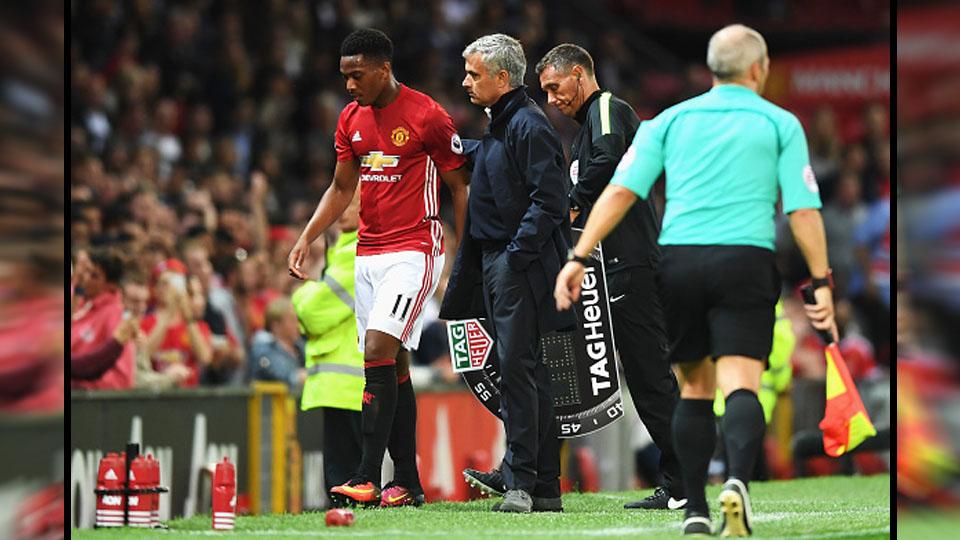 Anthony Martial dan Jose Mourinho (Manchester United) Copyright: Michael Regan/Getty Images