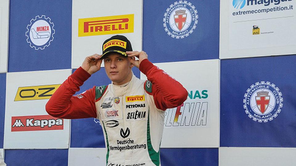 Pembalap F3, Mick Schumacher.
