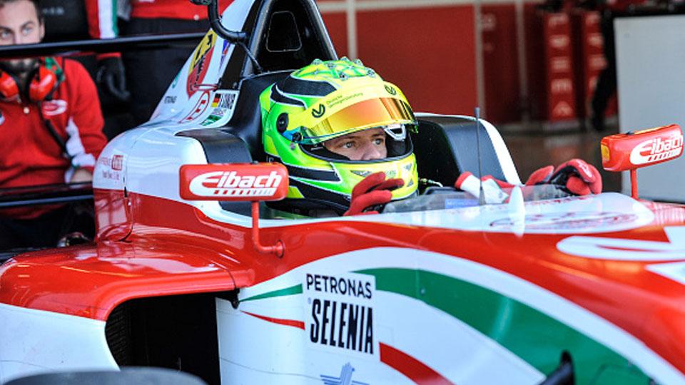Mick Schumacher siap untuk menjalani sesi latihan Italia F4 Championship. Copyright: Gaetano Piazzolla/Pacific Press/LightRocket via Getty Images