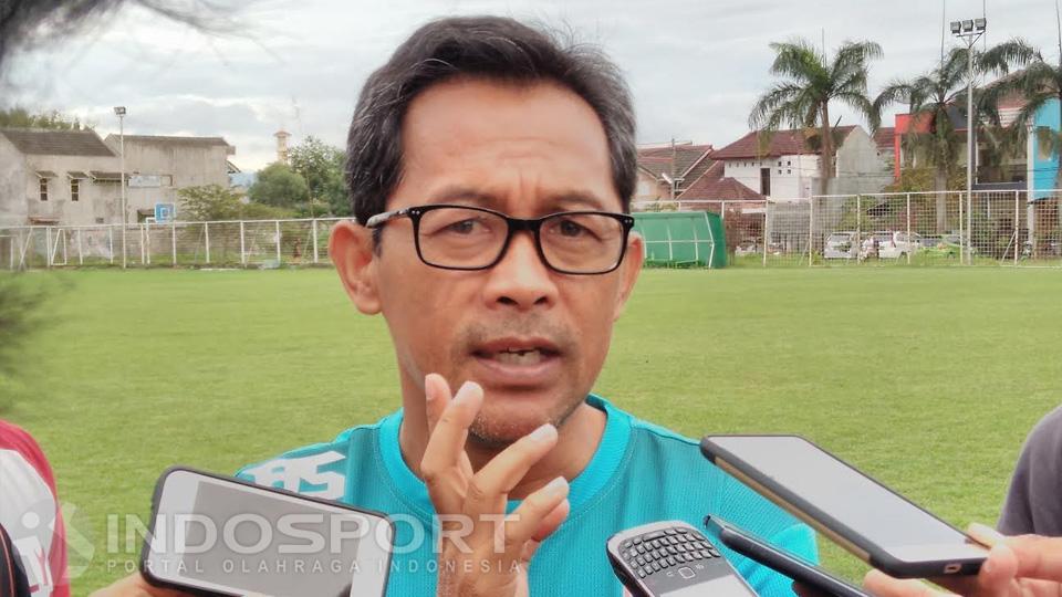 Aji Santoso (Pelatih Arema FC) Copyright: Ian Setiawan/Indosport