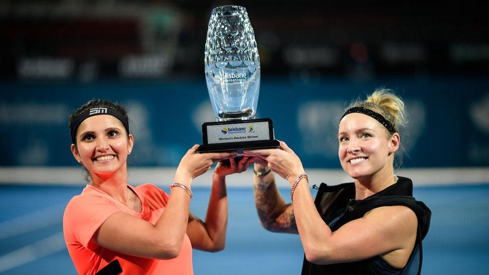 Bethanie%20Mattek-Sands%20dan%20Sania%20Mirza