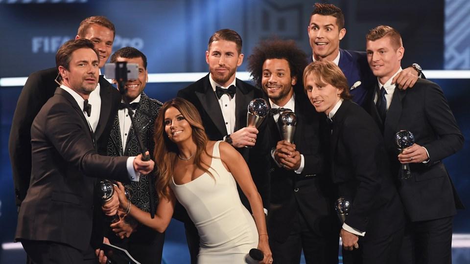 Para%20pemain%20FIFA%20FIFPro%20World%2011.