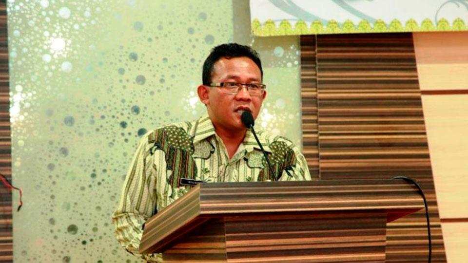 Riono, Sekretaris Daerah Kota Tanjung Pinang mengeluhkan fasilitas minim jelang PON 2018.