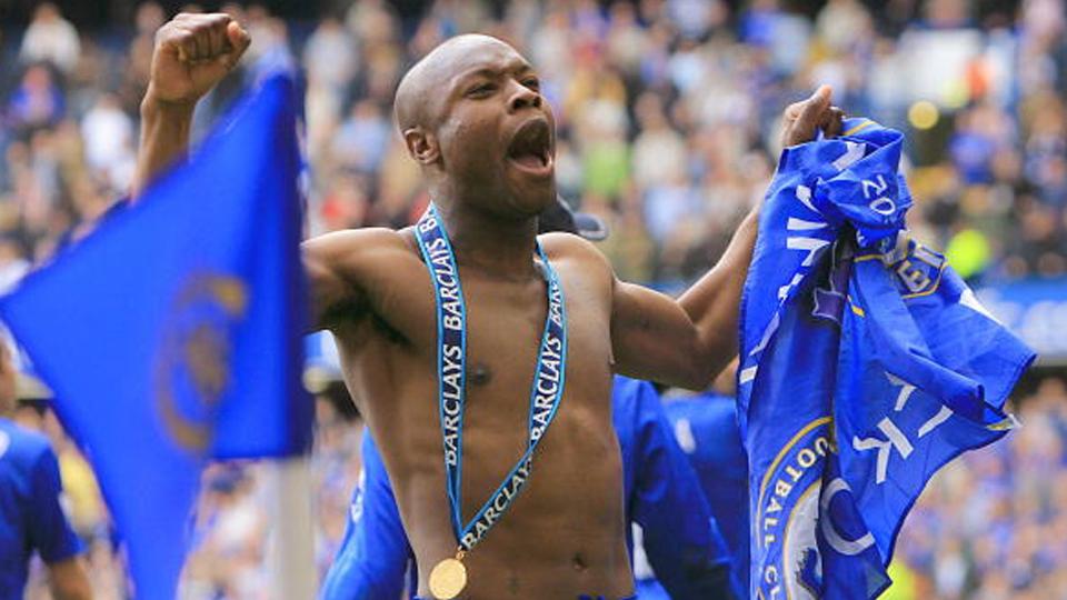 William Gallas saat masih bermain dan meggunakan jersey Chelsea. Copyright: Getty Images