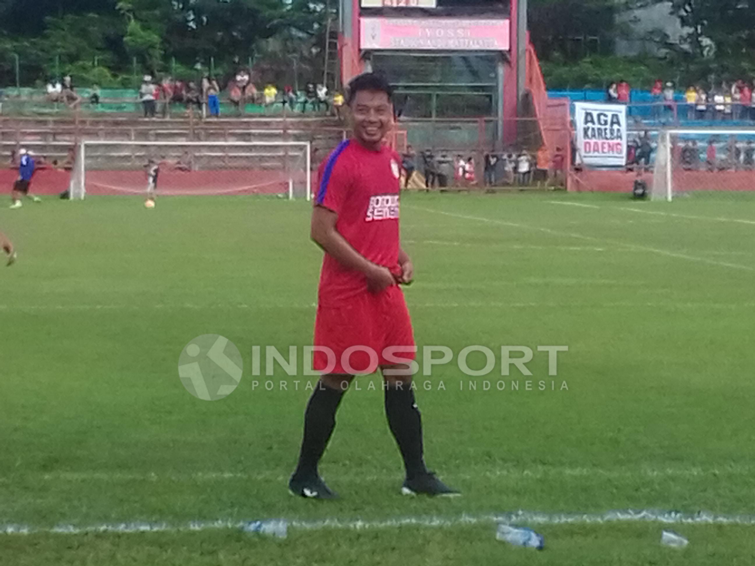 Hamka Hamzah saat melakoni latihan bersama PSM Makassar. Copyright: INDOSPORT/MUHAMMAD NUR BASRI