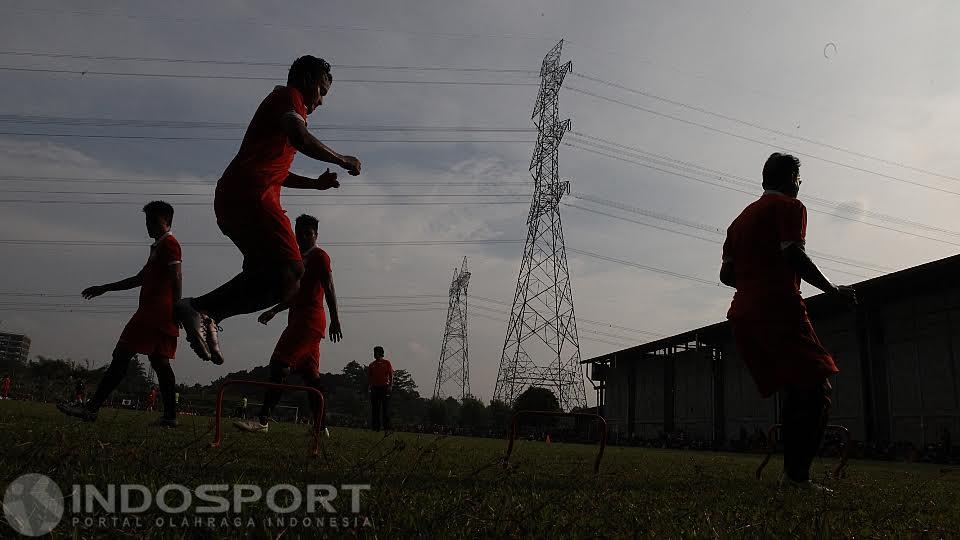 Pemain%20Persija%20Jakarta%20melakukan%20latihan.