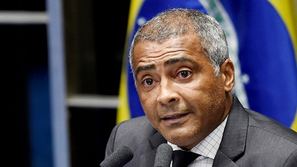 Mantan%20pemain%20Timnas%20Brasil%2C%20Romario.