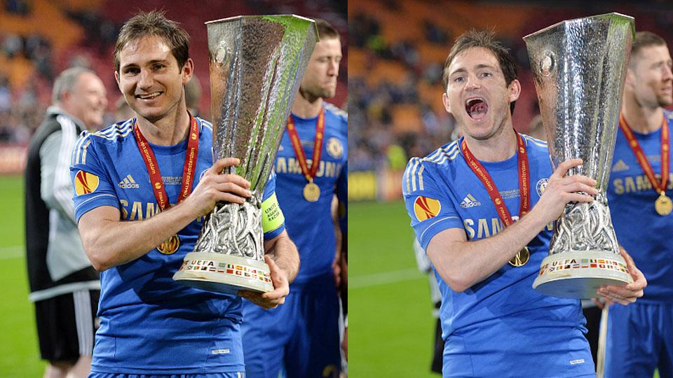 Frank Lampard merayakan keberhasilan Chelsea meraih trofi Liga Europa setelah mengalahkan Benfica di Amsterdam Arena, Belanda.