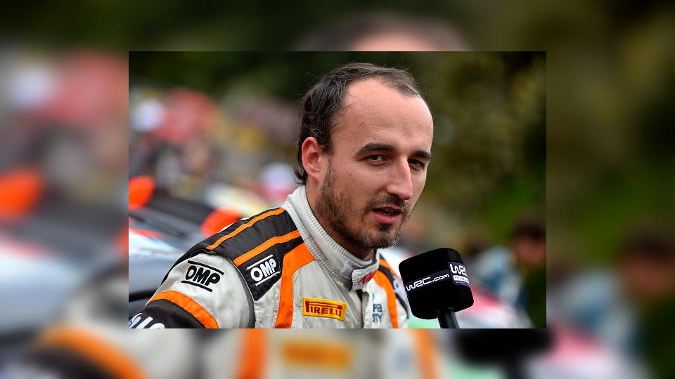 Robert Kubica saat hari pertama WRC di Prancis.