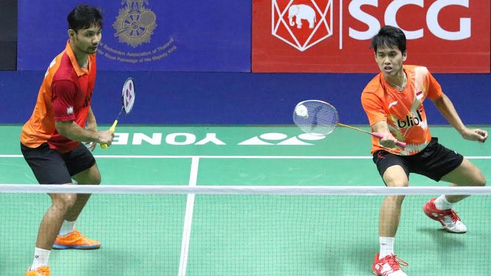 Aksi%20Berry%20Angriawan%2FHardianto%20di%20semifinal%20Thailand%20Masters.