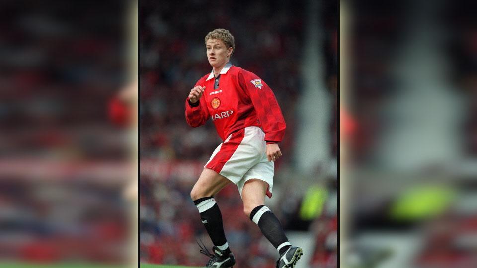 Ole Gunnar Solskjaer saat masih berseragam Manchester United. Copyright: Mark Leech/Getty Images