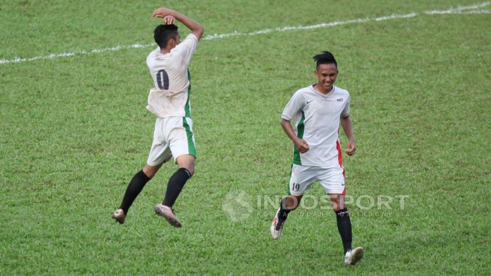 Selebrasi CR7 pemain Setia U-17 usai berhasil mencetak gol ke gawang Setia U-17.