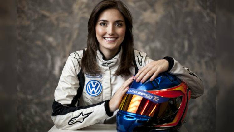 Tatiana Calderon, pembalap wanita asal Kolombia.