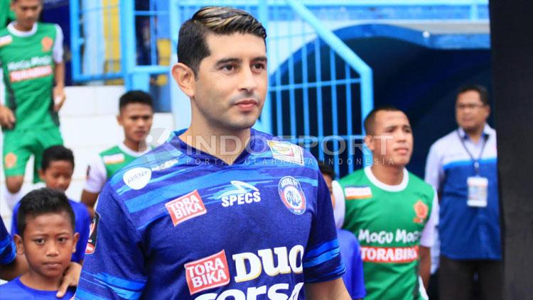 Esteban Vizcarra Copyright: Ian Setiawan/Indosport