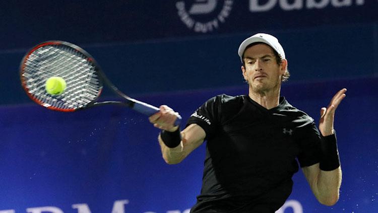 Andy Murray melangkah ke babak kedua Madrid Terbuka 2017. - INDOSPORT