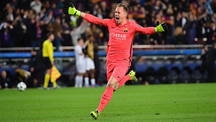 Ter Stegen dianggap sebagai salah satu faktor penting di balik kemenangan Barcelona atas PSG. Copyright: Dave Winter/Icon Sport