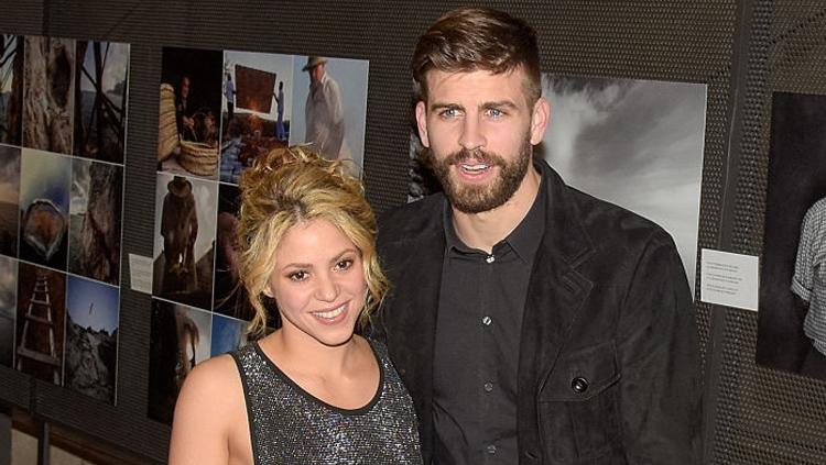 Gerard Pique dan sang kekasih, Shakira. Copyright: Robert Marquardt/Getty Images