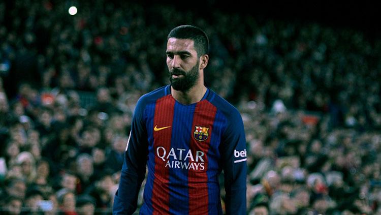 Pemain Barcelona, Arda Turan, dijatuhi hukuman penjara hampir tiga tahun atas kasus penembakan di sebuah rumah sakit.