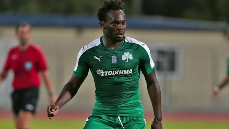 Michael Essien saat masih aktif bersama Panathinaikos.