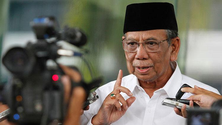 KH Hasyim Muzadi wafat di Malang di usia 72 tahun. - INDOSPORT