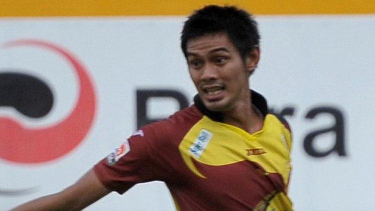 Bek%20Sriwijaya%20FC%2C%20Firdaus%20Ramadhan.