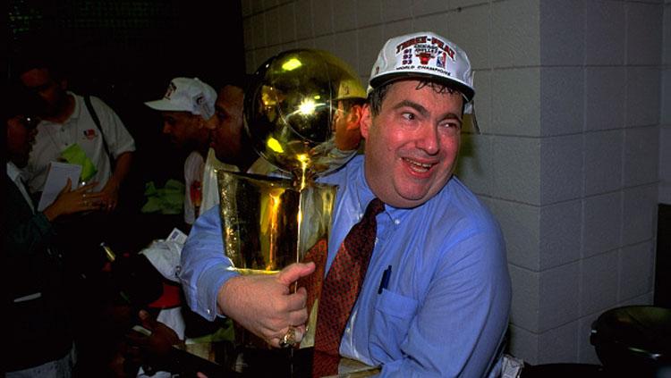 Jerry Krause, mantan manager Chicago Bulls yang disindir oleh Michael Jordan.