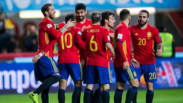 Costa%20merayakan%20golnya%20ke%20gawang%20Israel.