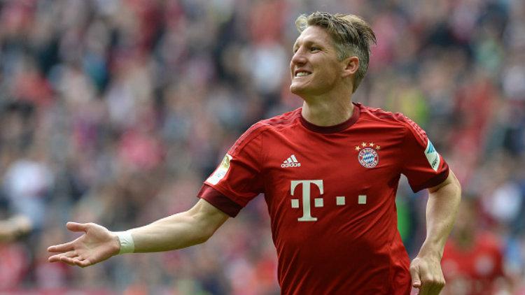 Mantan%20pemain%20Timnas%20Jerman%2C%20Basitan%20Schweinsteiger%20nyaris%20berseragam%20Newcastle%20United.