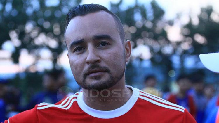 Jaino Matos pelatih asal Brasil, mengungkapkan bahwa salah satu klub Liga Galatama, Pardedetex memiliki fasilitas lengkap.