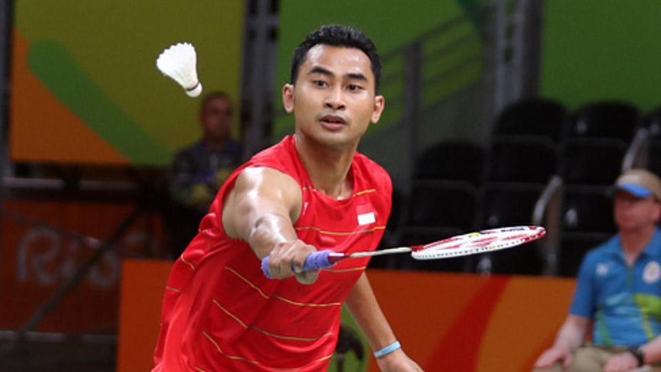 Tommy Sugiarto harus terhenti di babak semifinal Malaysia Open 2018.