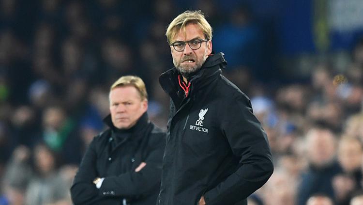Klopp%20tak%20suka%20kebiasaan%20Klopp%20yang%20doyan%20protes.