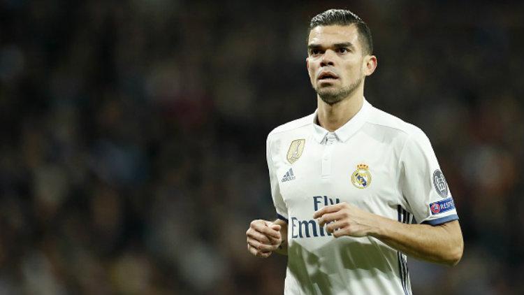 Bek andalan Real Madrid, Pepe. Copyright: VI Images via Getty Images