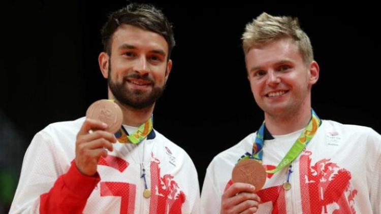 Marcus Ellis mencurahkan rasa kecewanya pada Badminton England karena sudah menggugurkannya dari nomor ganda putra yang pergi ke Tokyo 2020.