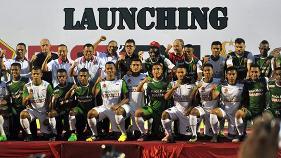 Launching PS TNI di Stadion Haji Agus Salim Copyright: Taufik Hidayat/Indosport