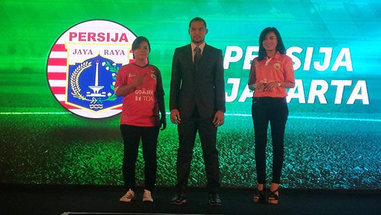 Go-Jek jadi sponsor utama Persija Jakarta. Copyright: Twitter/BRIGATA CURVA 1928