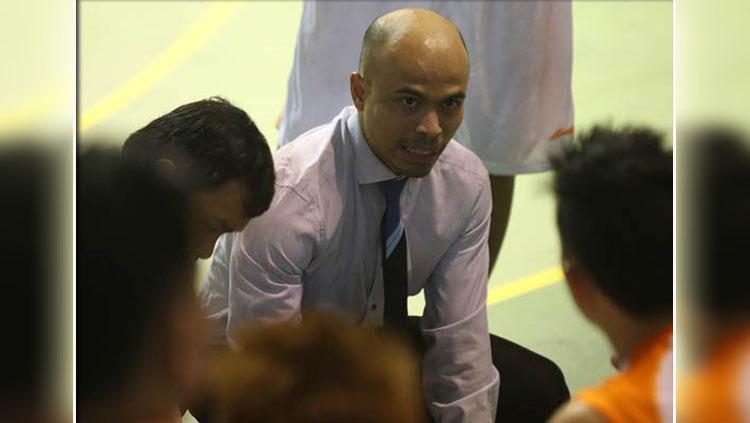 Pelatih Aspac Jakarta, Antonius Ferry Rinaldo. Copyright: NBL Indonesia.