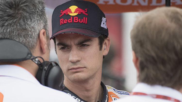 Setelah pensiun sebagai pembalap MotoGP, Dani Pedrosa menekuni profesi pembalap penguji di tim KTM.